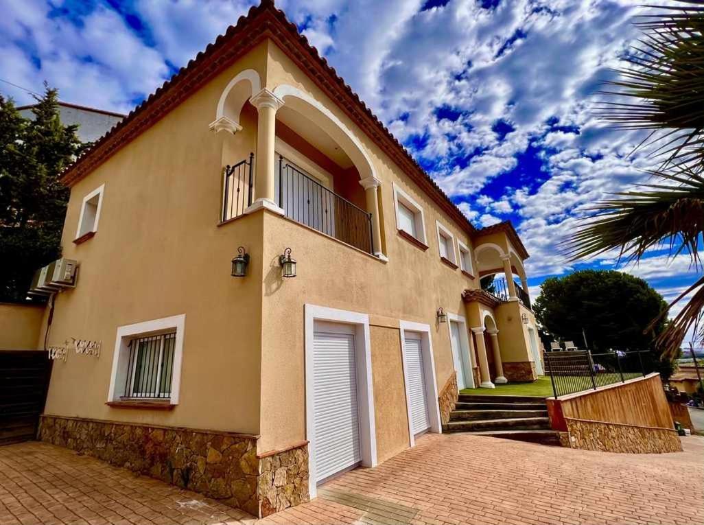 Villa Casa Mas Ambros Con Piscina Desbordante Calonge  Esterno foto