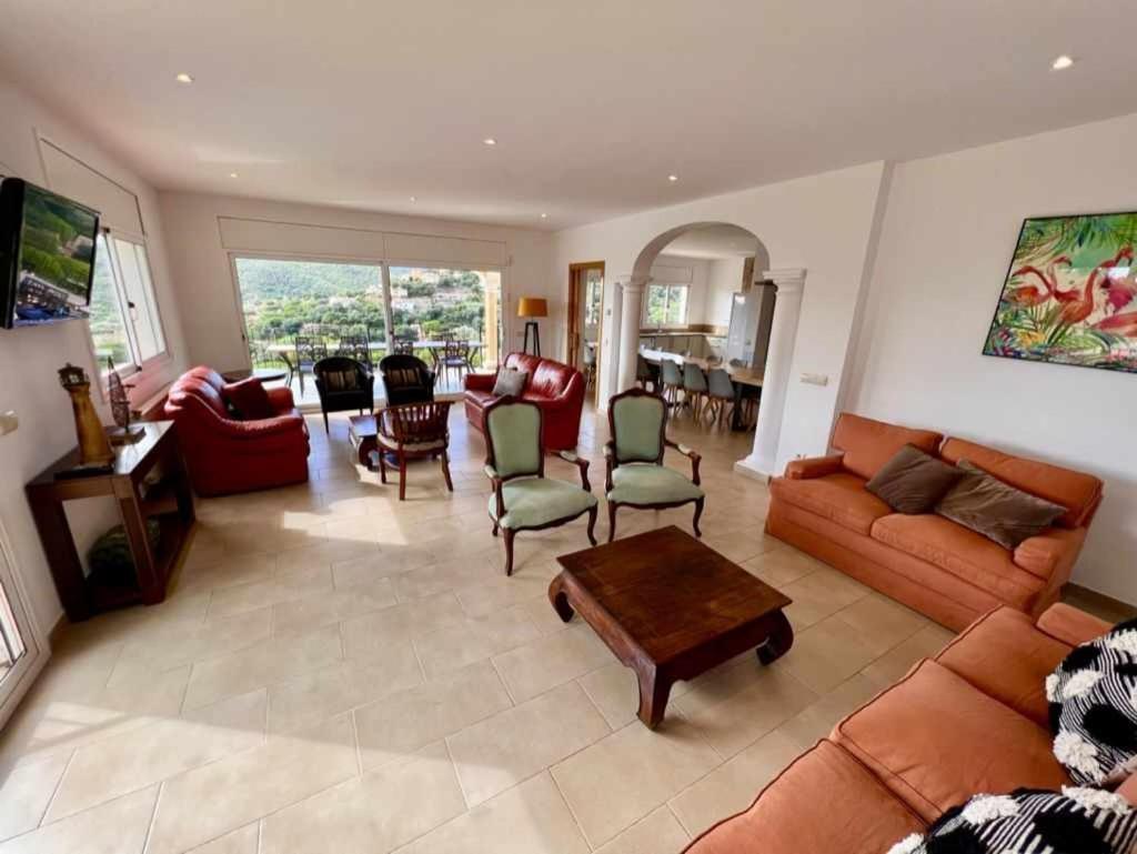 Villa Casa Mas Ambros Con Piscina Desbordante Calonge  Esterno foto